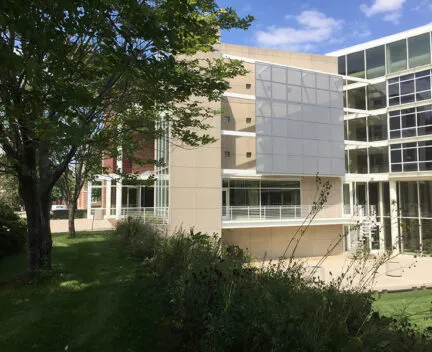 Courtyard ofTemple Buell Hall from southwest