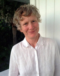 Headshot of Jennifer Monson