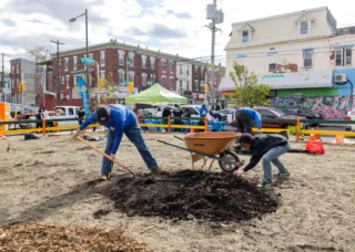 Volunteers and the LandCare team planting a pollinator garden. Courtesy of Pennsylvania Horticultural Society