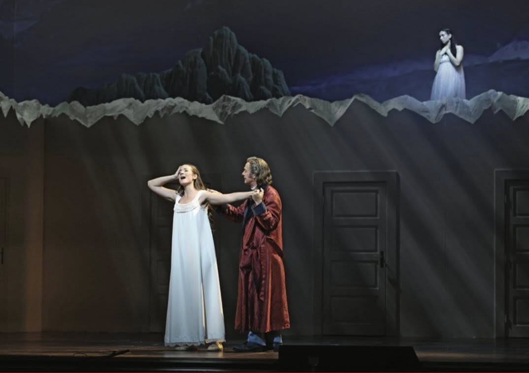 La Sonnambula, starring UIUC alumna Alexandra Nowakowski (BM Voice 14')