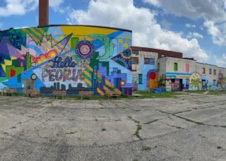 Colorful mural on building in Peoria, Illinois