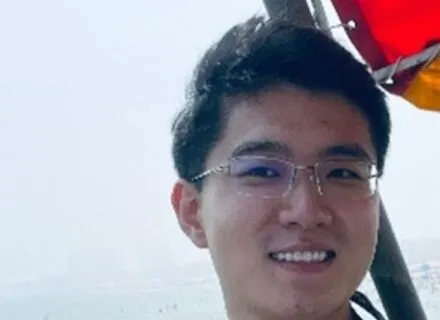 Photo of Zhenpeng Zhang