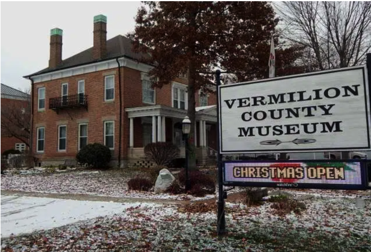 Picture of brown building 