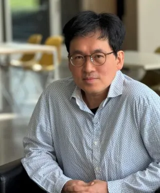 Headshot of Professor Yun Kyu Yi 