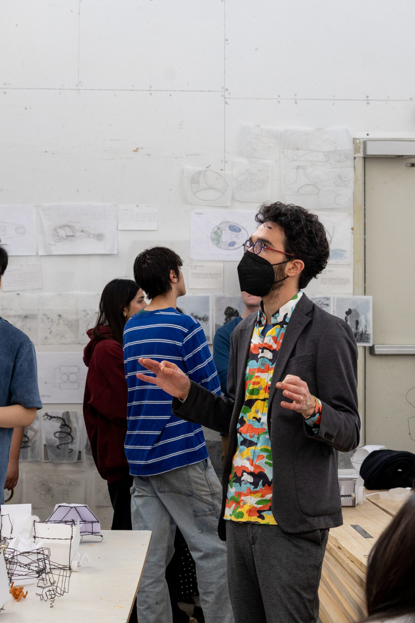 professor joseph altshuler discussing first year arch student work