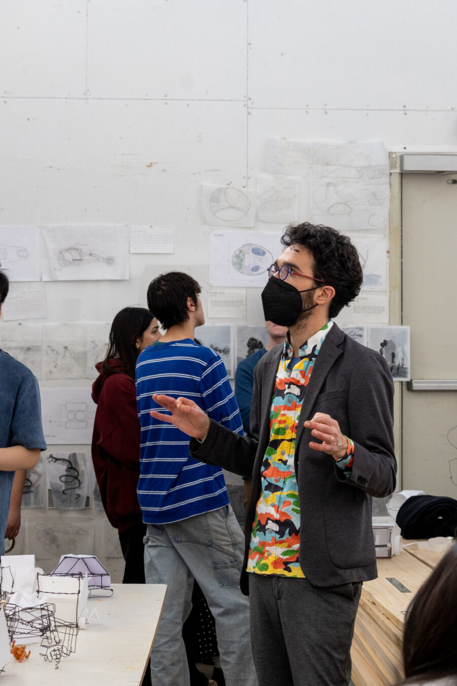professor joseph altshuler discussing first year arch student work