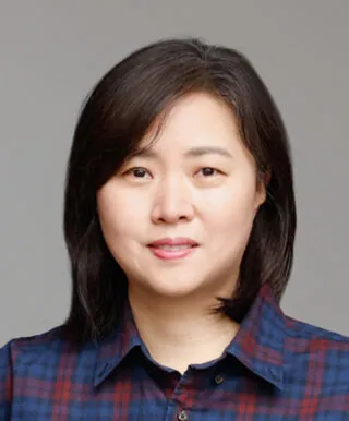 portrait of Soyoung Jung