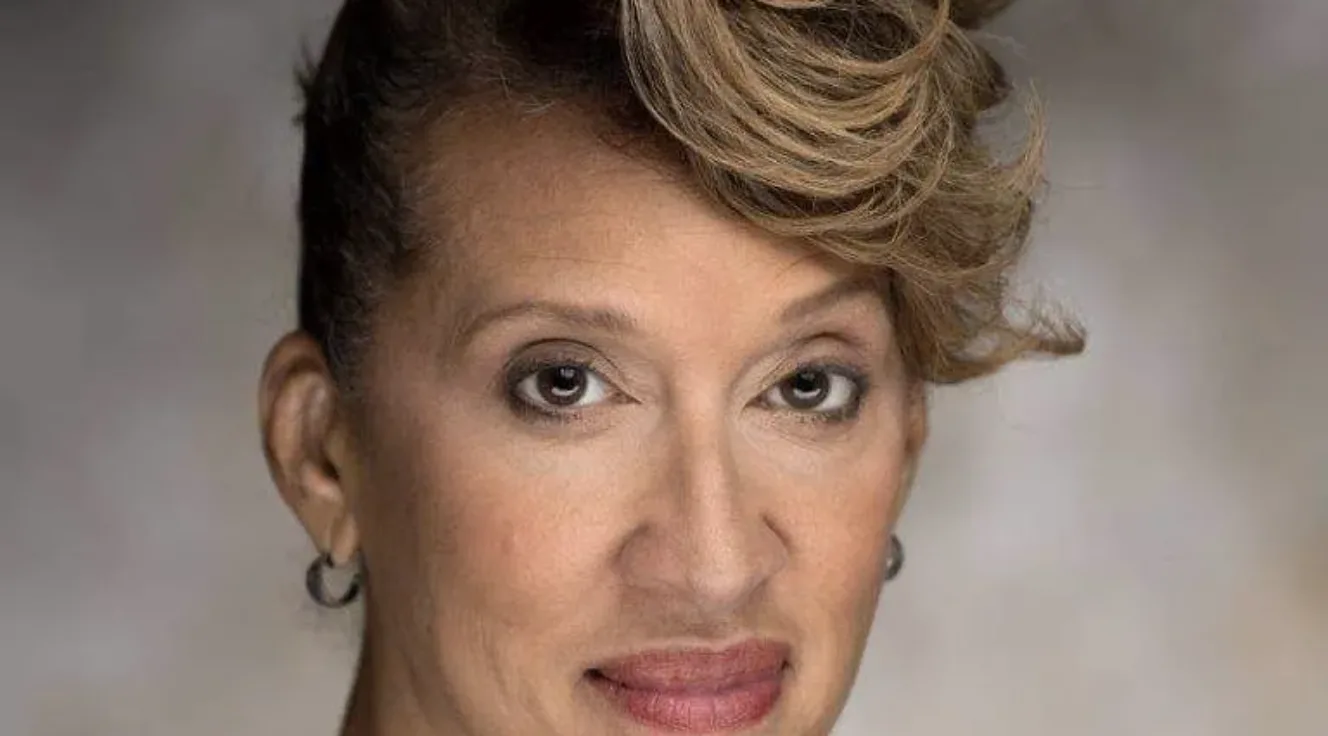 headshot of April Berry