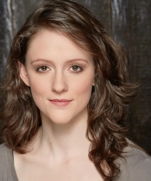 headshot of Vanessa